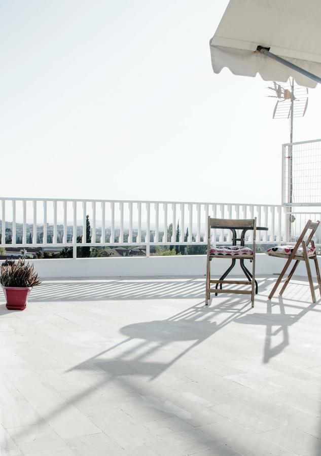Top Floor Studio With Endless View Apartment เอเธนส์ ภายนอก รูปภาพ